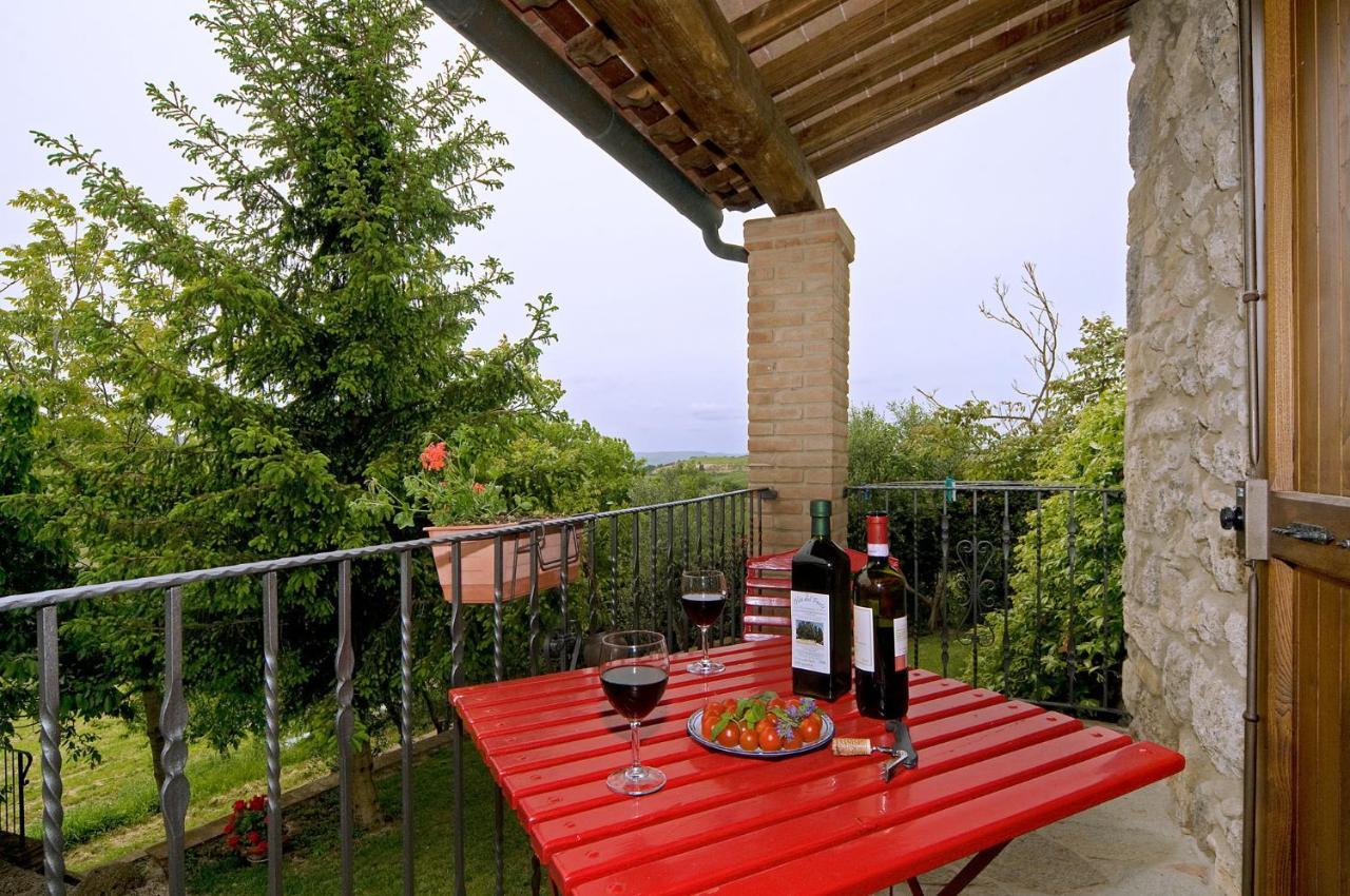 Agriturismo Fontesettimena Appartamento Rondine- Appartamento Capriolo Volterra Luaran gambar
