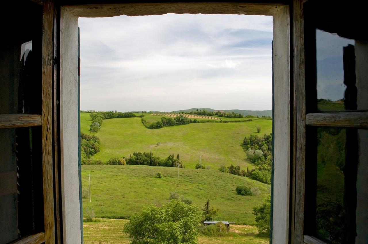 Agriturismo Fontesettimena Appartamento Rondine- Appartamento Capriolo Volterra Luaran gambar